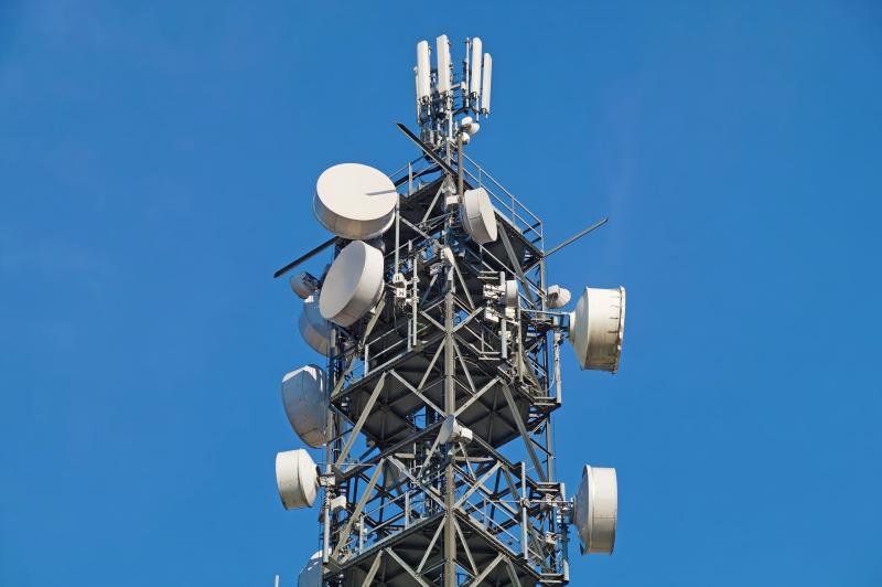 angle steel telecom antenna tower