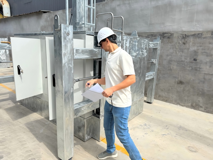 telecom shelter