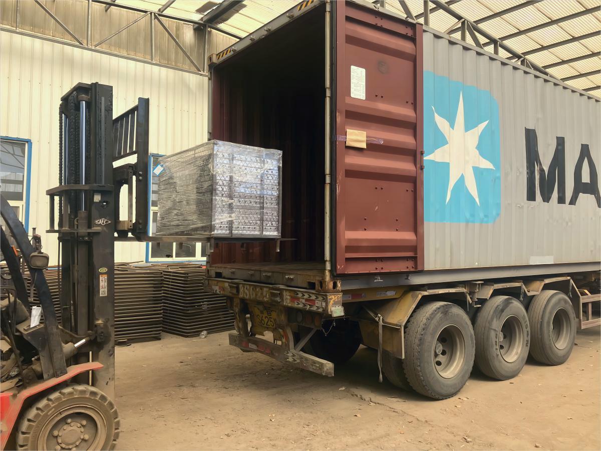 New Lot of Tower Accessories Export Packaging and Crating Site